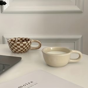 1pc Checkered Mug, High Aesthetic Creative Niche Design Ceramic Mug, Milk Cup, Suitable for Home Decor, Breakfast Cup, Afternoon Tea Coffee, Restaurant Cafe, Latte Art Cup, Gift - Image 10