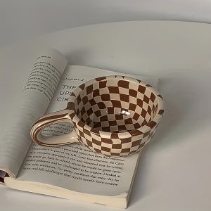 1pc Checkered Mug, High Aesthetic Creative Niche Design Ceramic Mug, Milk Cup, Suitable for Home Decor, Breakfast Cup, Afternoon Tea Coffee, Restaurant Cafe, Latte Art Cup, Gift - Image 7
