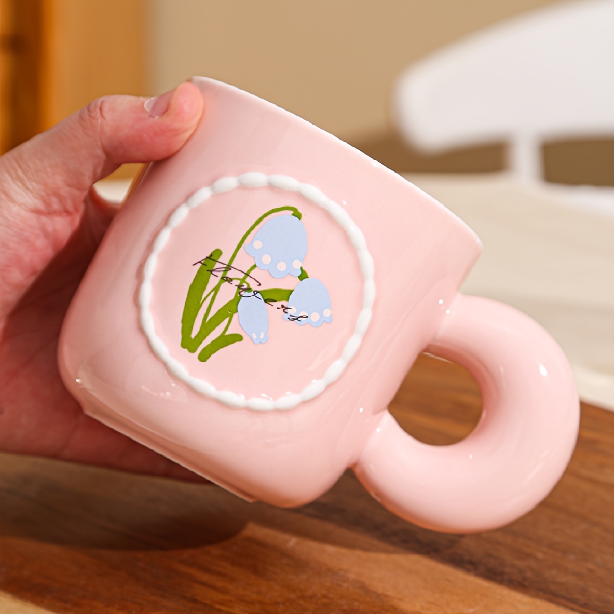 1pc Floral Pearl Mug - Cute Macaron Colors (White with Green Handles & Pink Rim), Insulated, Reusable, Perfect for Coffee, Tea, or Gifts, Hand Wash Only, Coffee Mug - Image 1