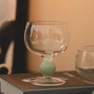 Elegant Vintage Green Glass Goblet - Perfect for Wine, Champagne, Juice & Cocktails - Hand Wash Only - Versatile Drinkware for Any Occasion - Image 2