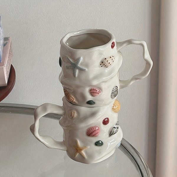 1pc 300Ml 10Oz Creative Shell Pattern Ceramic Coffee Mug, Hand-Painted Ceramic Tea Cup Matcha Cup, Beautiful Pattern Couple Cup, Latte Cup, Female Gift Cup, Vintage Style 3D Hand-Painted Touch Ceramic Cup, Non-Stick Shell Ceramic Cup