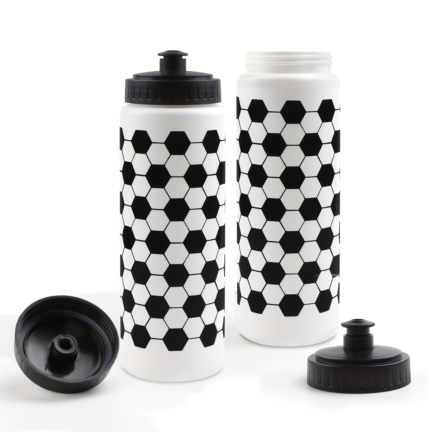 1pc Lightweight Hexagonal Pattern Sports Water Bottle - Durable Plastic with Easy-Pull Lid, Ideal for Students, Perfect for School Sports & Outdoor Activities - Image 2
